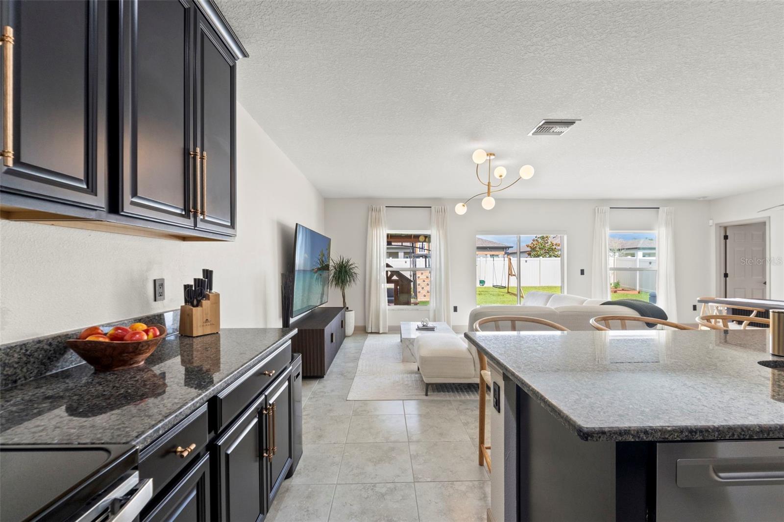 Image 10 of 49 For 12948 Conquistador Loop