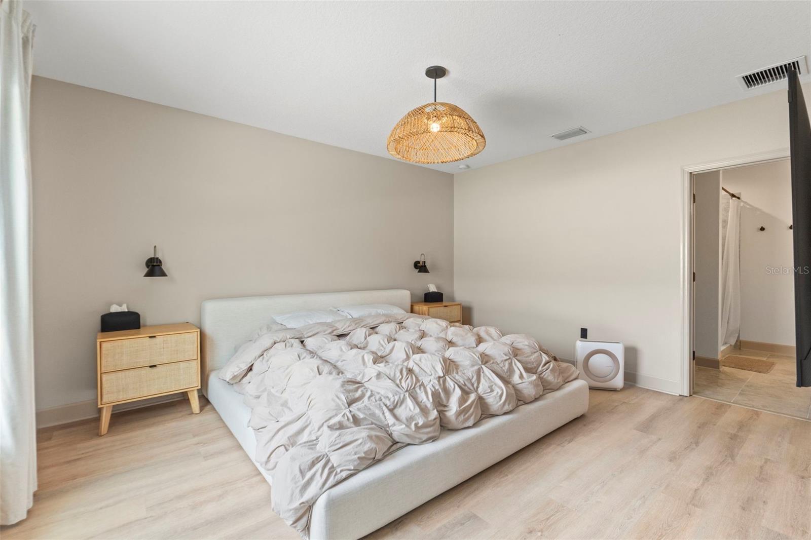 Image 25 of 49 For 12948 Conquistador Loop