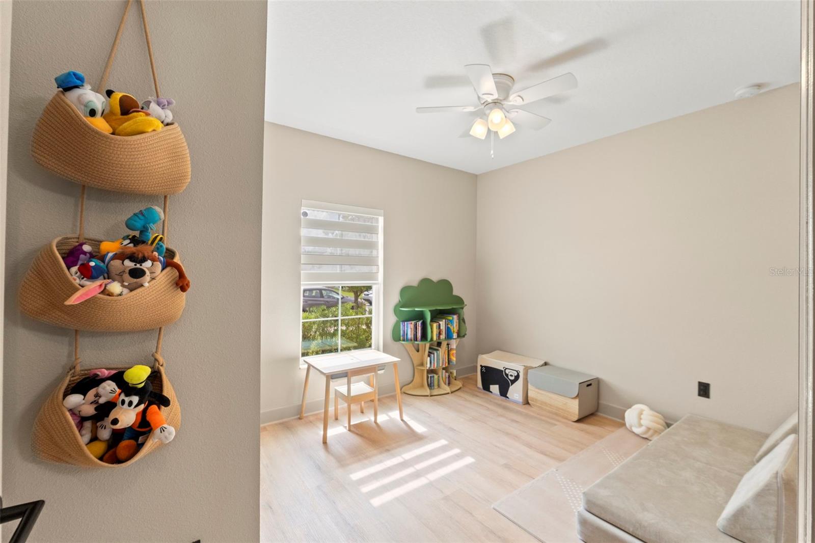 Image 31 of 49 For 12948 Conquistador Loop