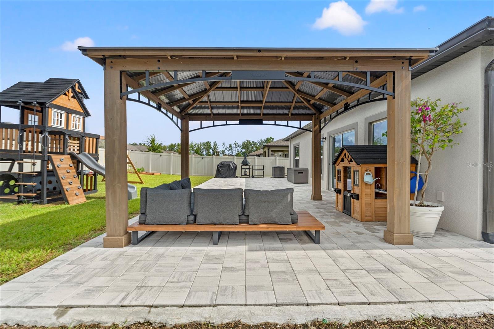 Image 44 of 49 For 12948 Conquistador Loop