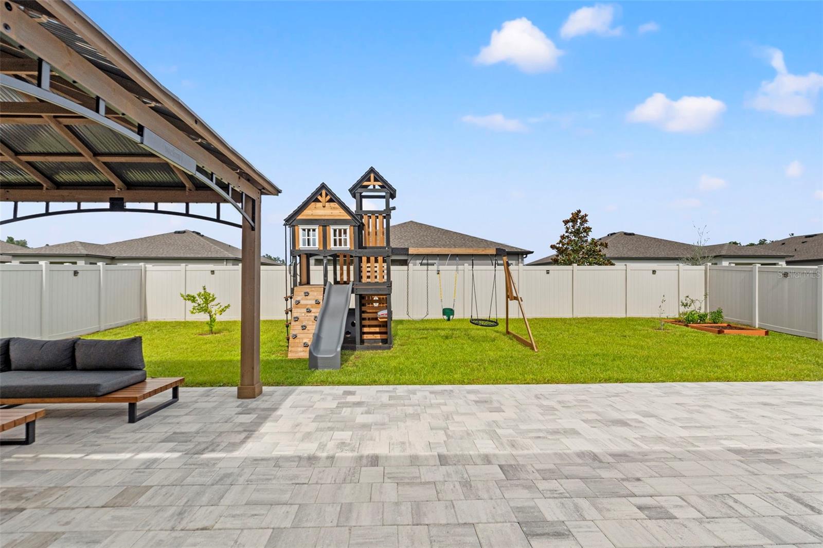 Image 46 of 49 For 12948 Conquistador Loop