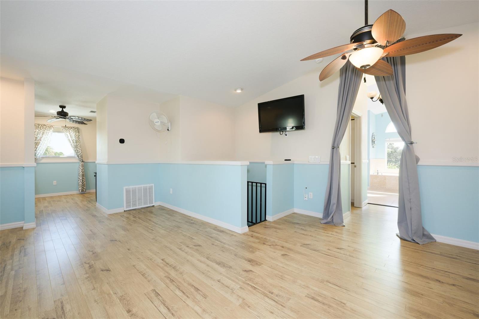 Image 4 of 57 For 169 Valencia Drive