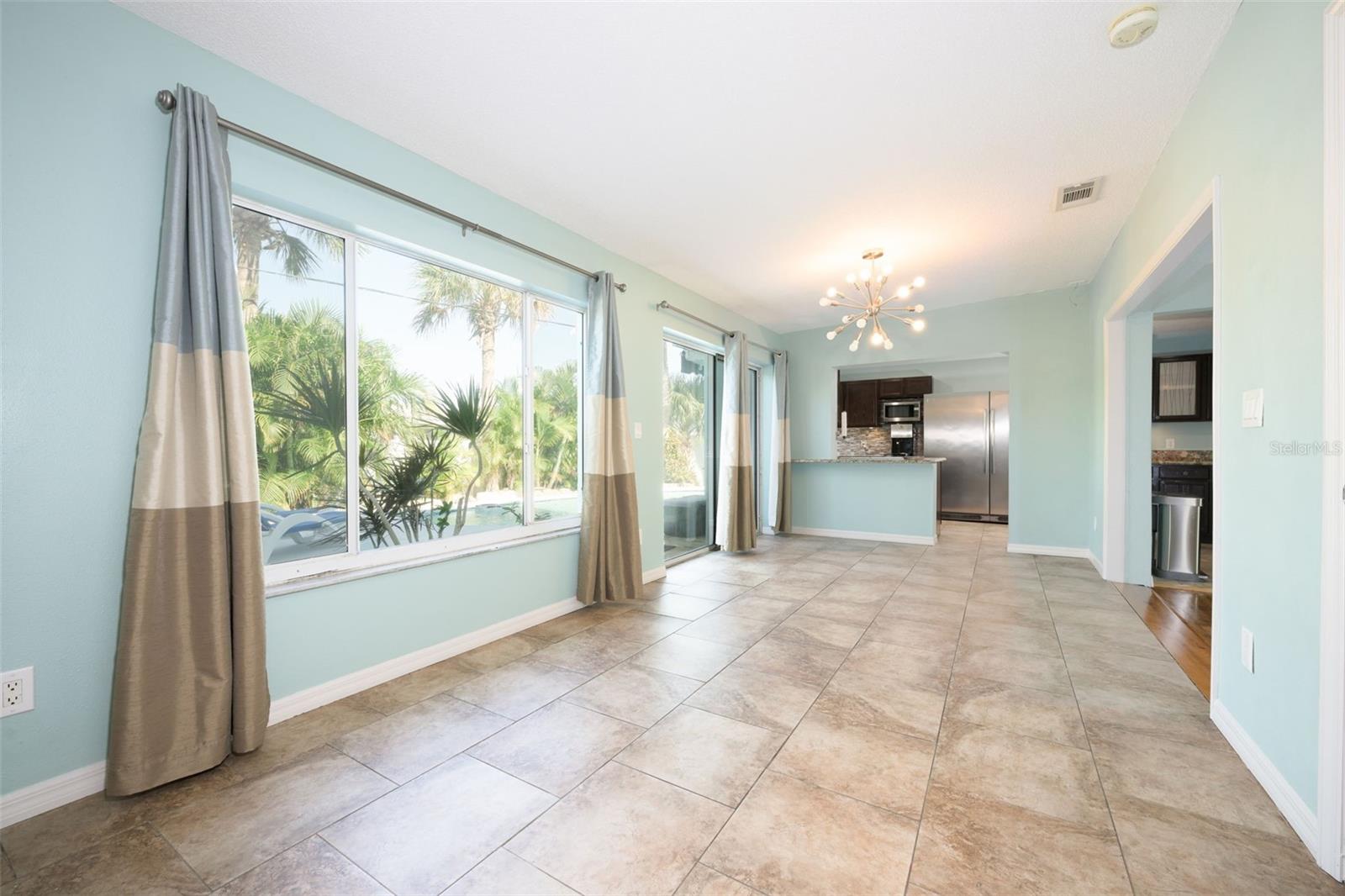 Image 5 of 57 For 169 Valencia Drive