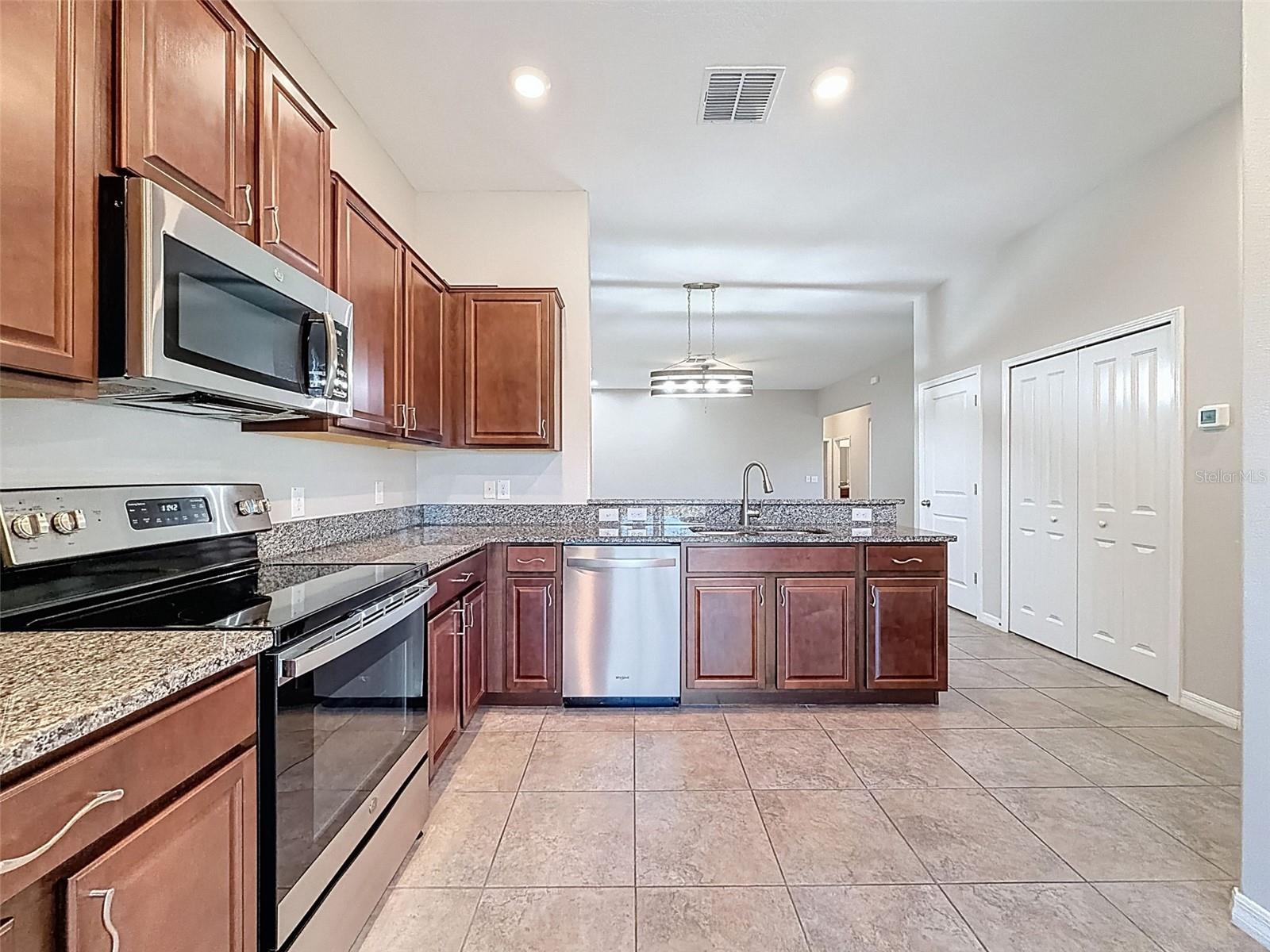 Image 22 of 60 For 13243 Crest Lake Drive