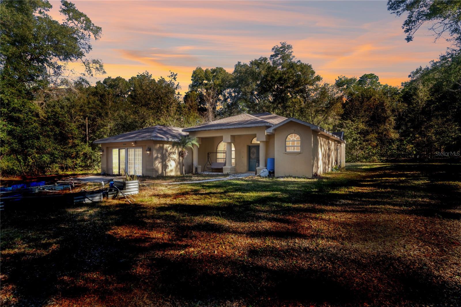 Listing photo id 0 for 26861 Mondon Hill Road