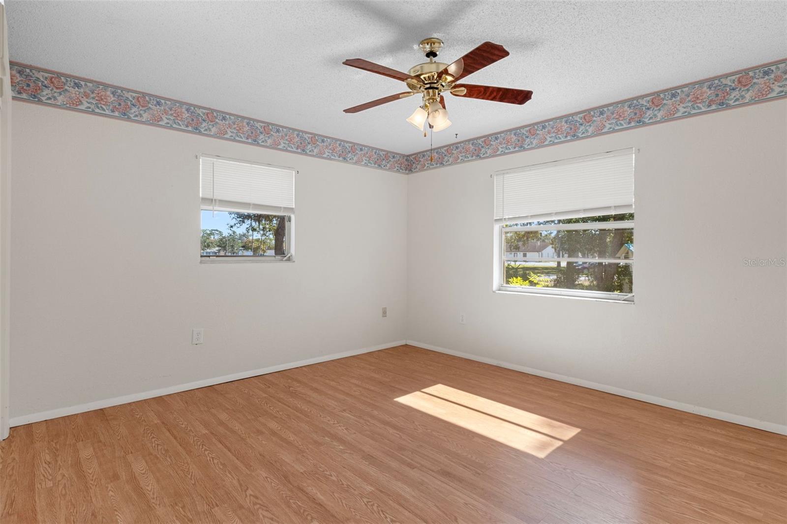 Image 21 of 36 For 8291 Arab Lane