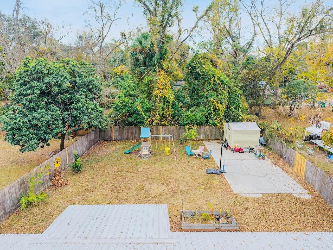 Image 11 of 38 For 25145 5th Avenue