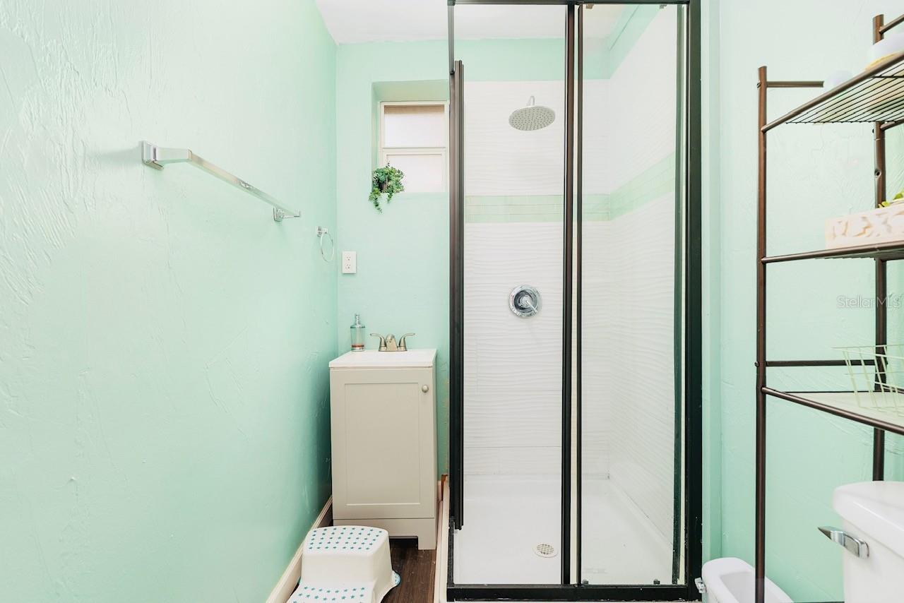 Image 36 of 38 For 25145 5th Avenue