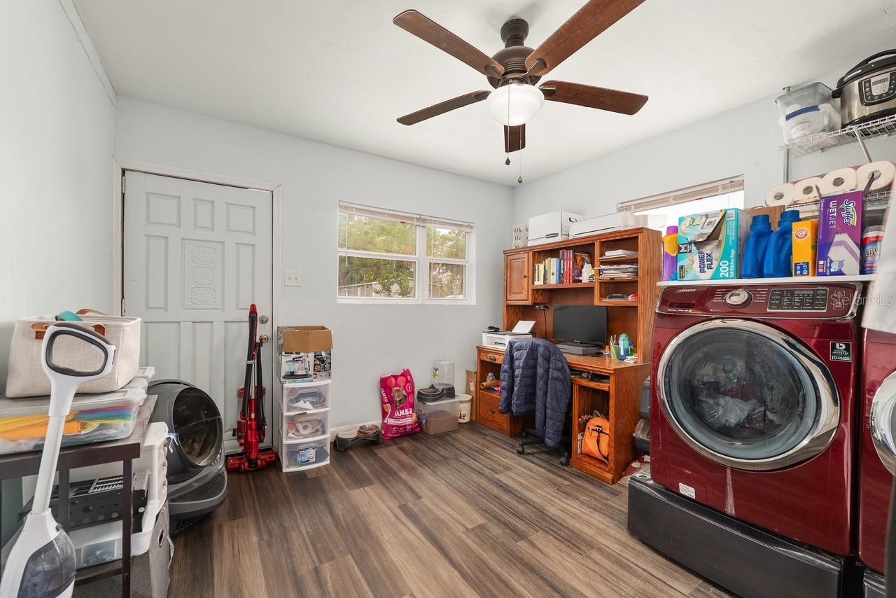 Image 37 of 38 For 25145 5th Avenue