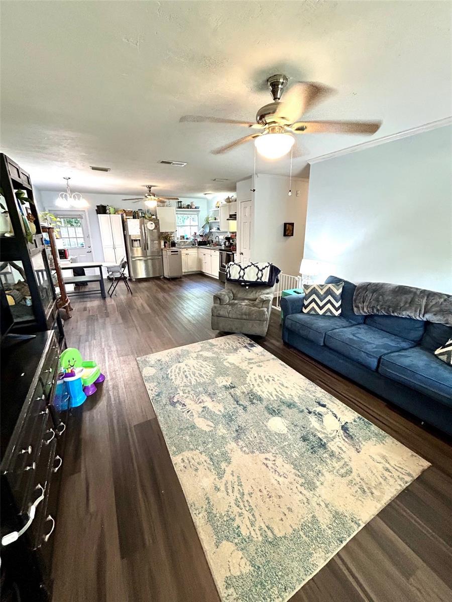 Image 7 of 7 For 25145 5th Avenue