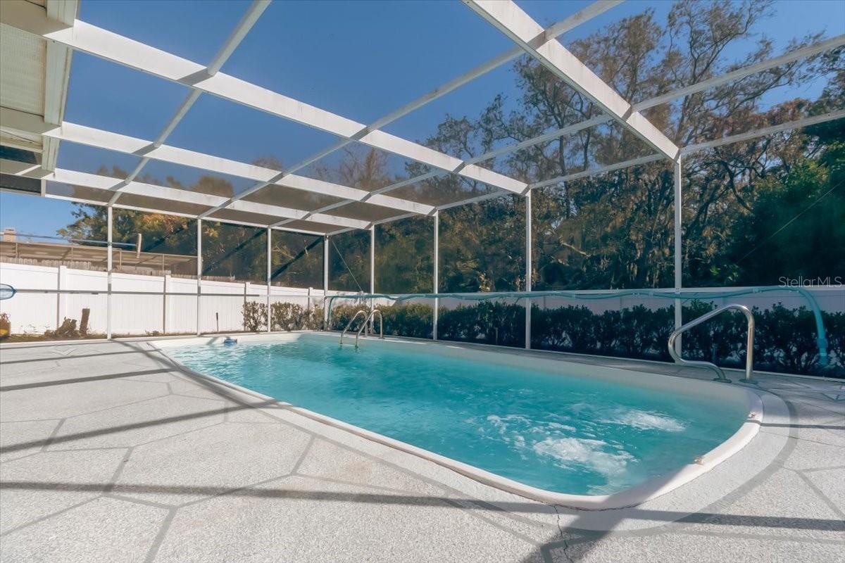 Image 10 of 24 For 7264 Lindhurst Street