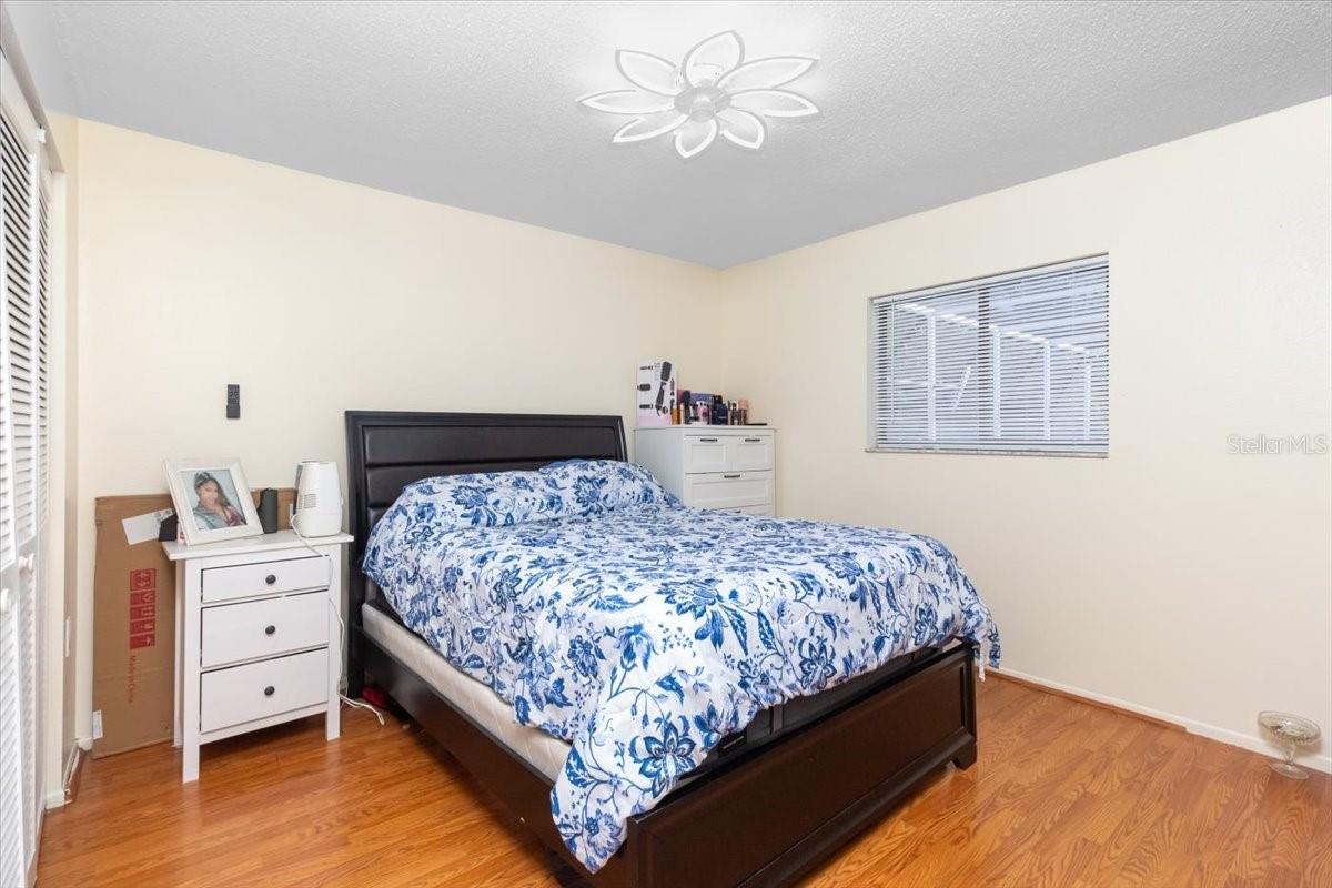 Image 18 of 24 For 7264 Lindhurst Street