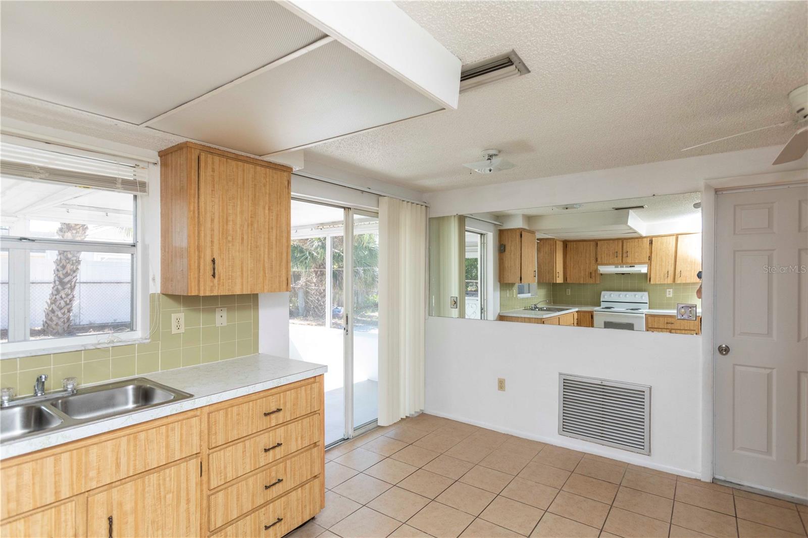 Image 11 of 37 For 6436 Baldwyn Avenue