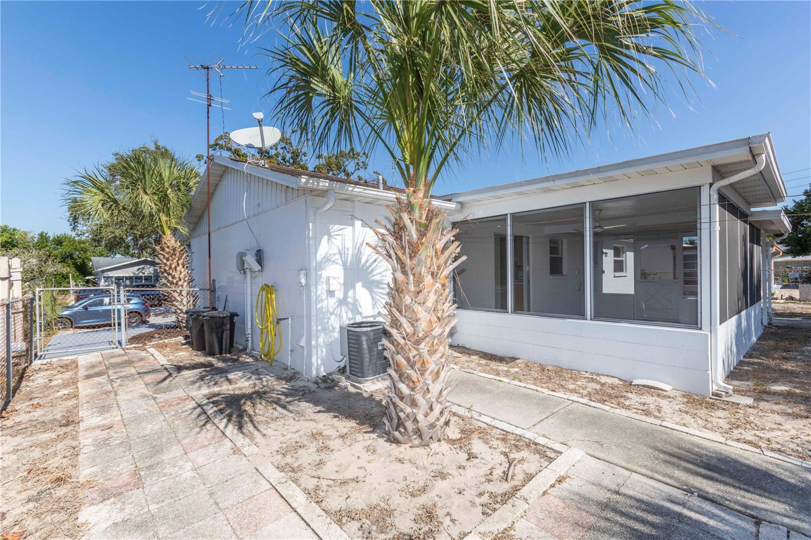 Image 26 of 37 For 6436 Baldwyn Avenue