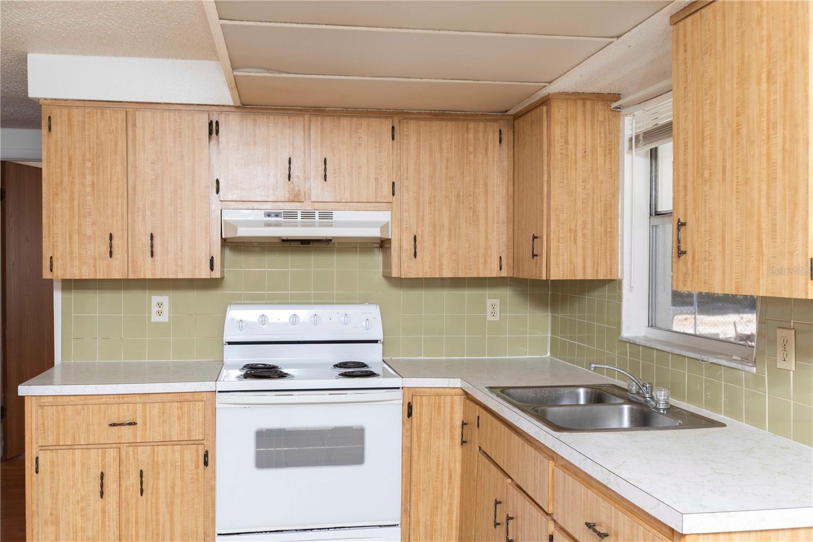 Image 8 of 37 For 6436 Baldwyn Avenue