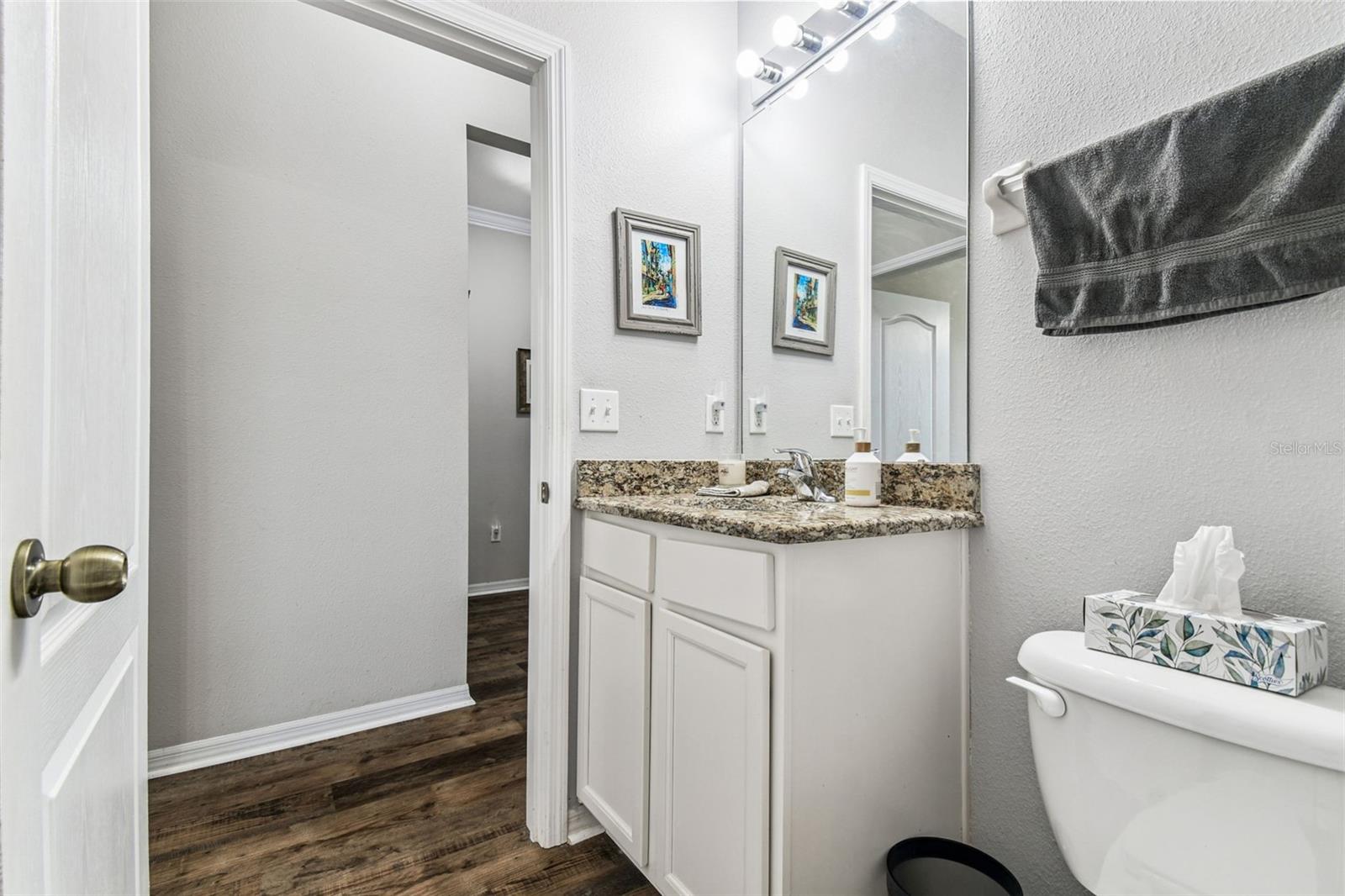 Image 23 of 91 For 11150 Paradise Point Way