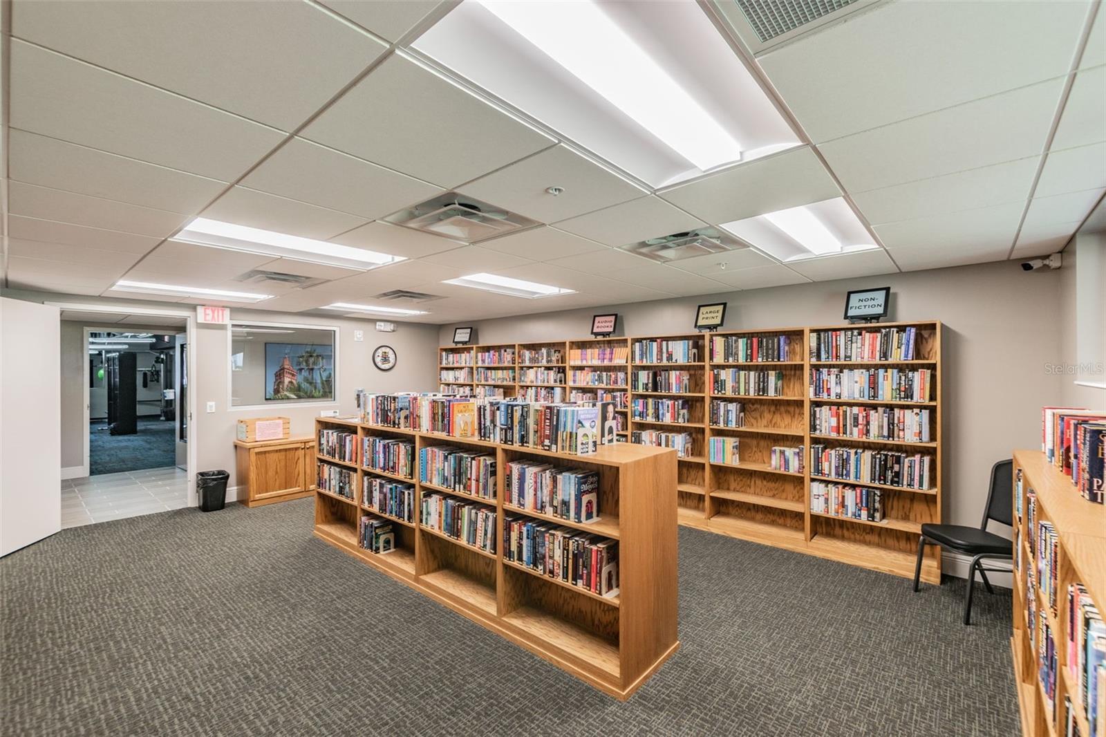 Image 80 of 91 For 11150 Paradise Point Way