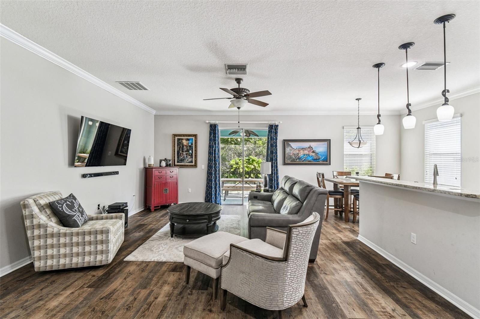 Image 9 of 91 For 11150 Paradise Point Way