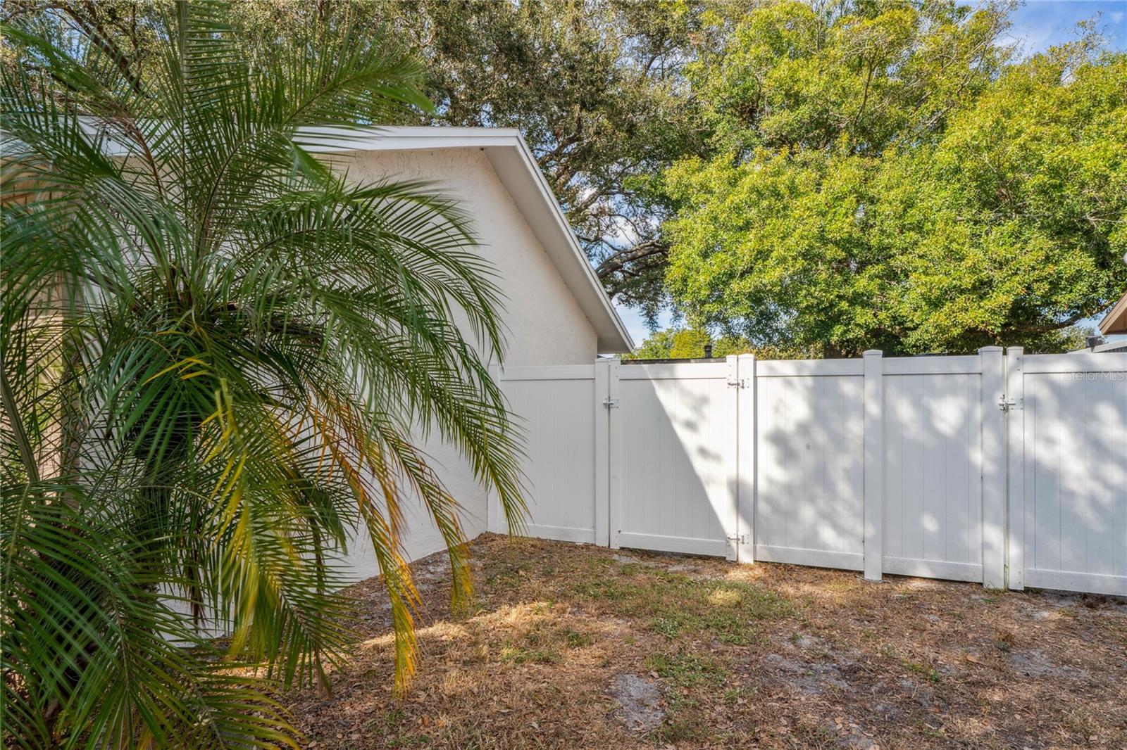 Image 21 of 31 For 5121 Lesher Court