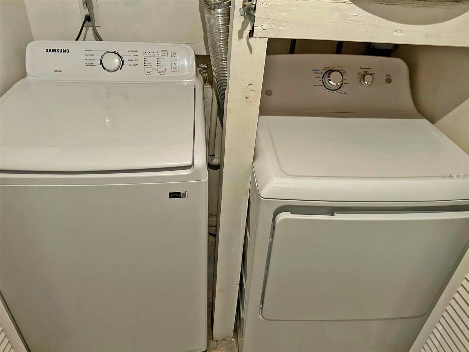 Image 31 of 31 For 5121 Lesher Court