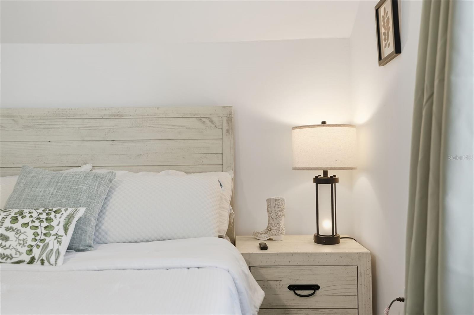 Image 30 of 87 For 14315 Family Trail