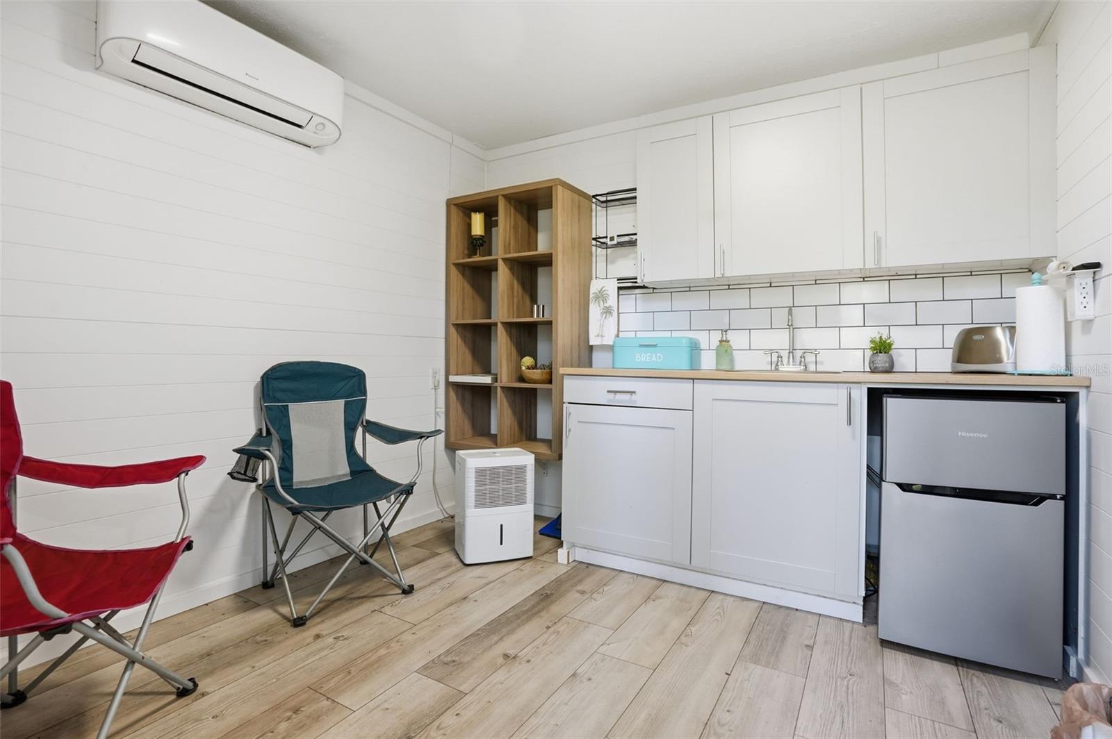 Image 35 of 87 For 14315 Family Trail