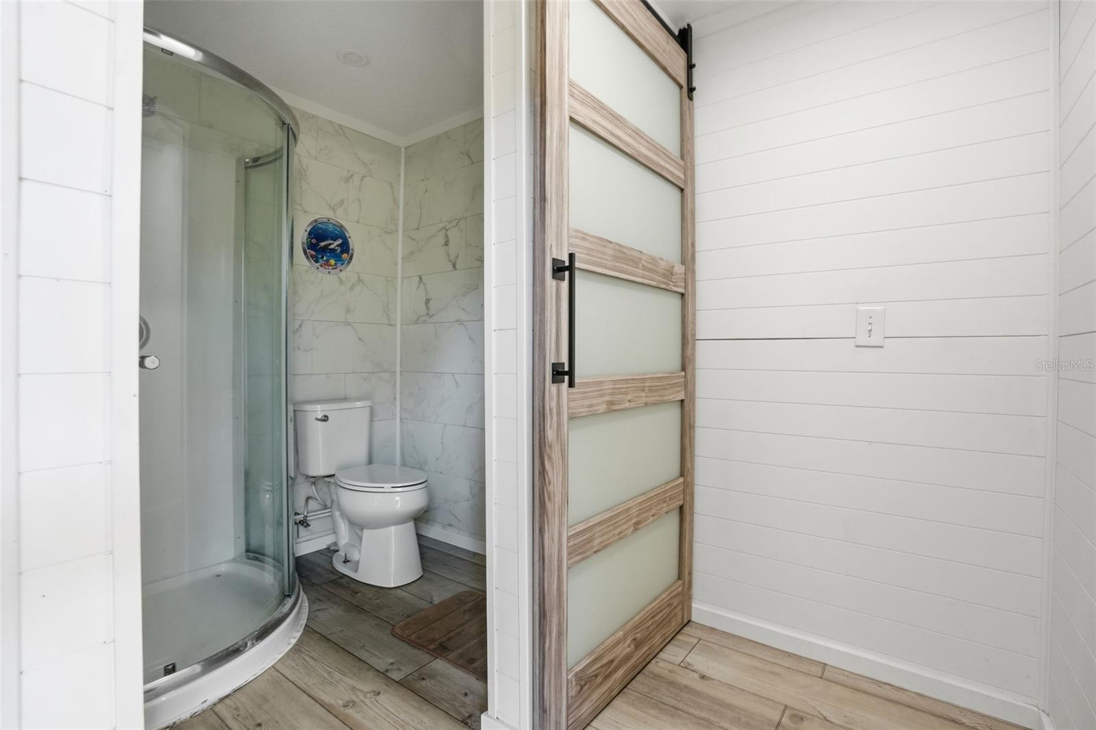 Image 36 of 87 For 14315 Family Trail