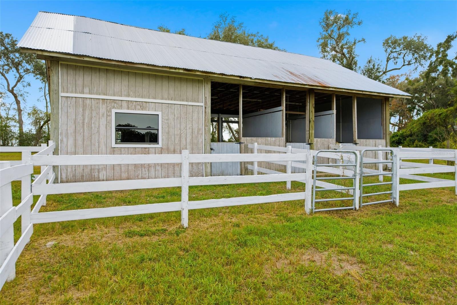 Image 76 of 87 For 14315 Family Trail