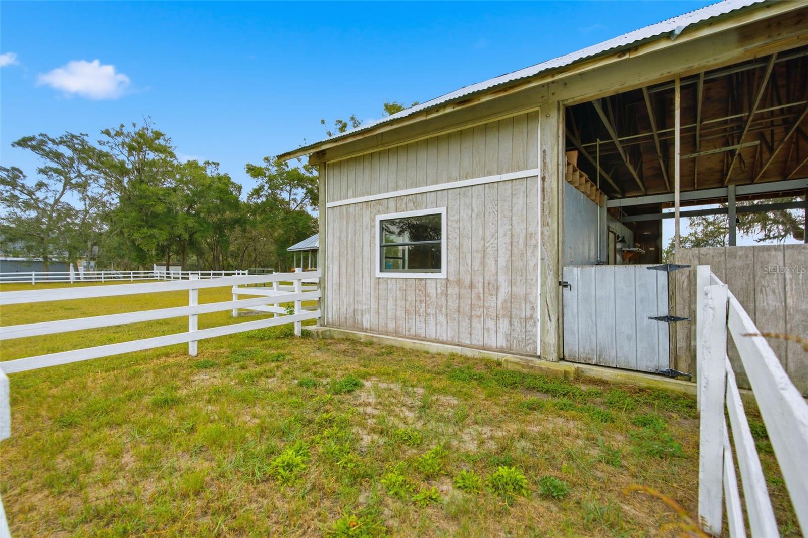 Image 77 of 87 For 14315 Family Trail