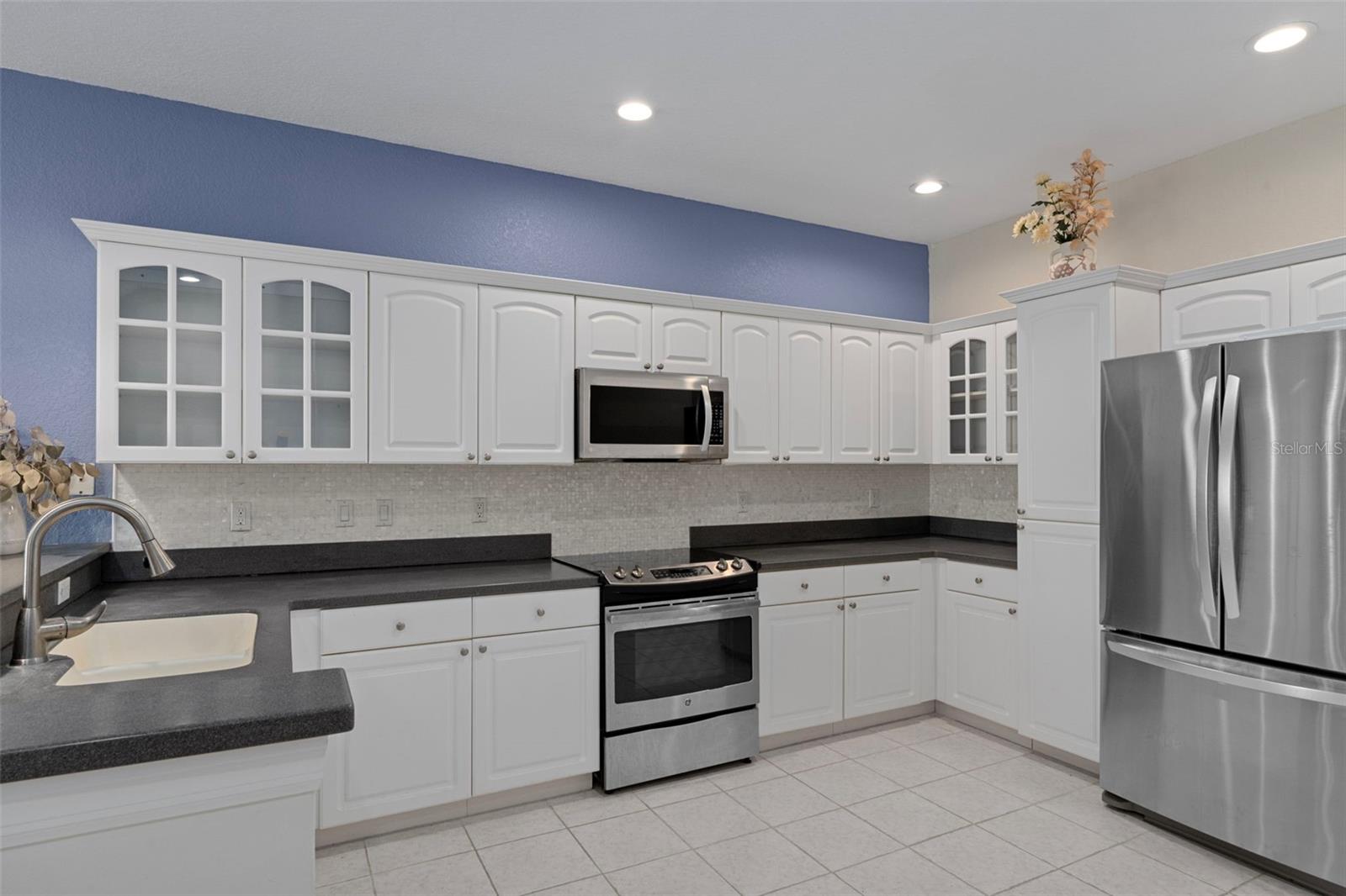 Image 18 of 65 For 8304 Aquila Street