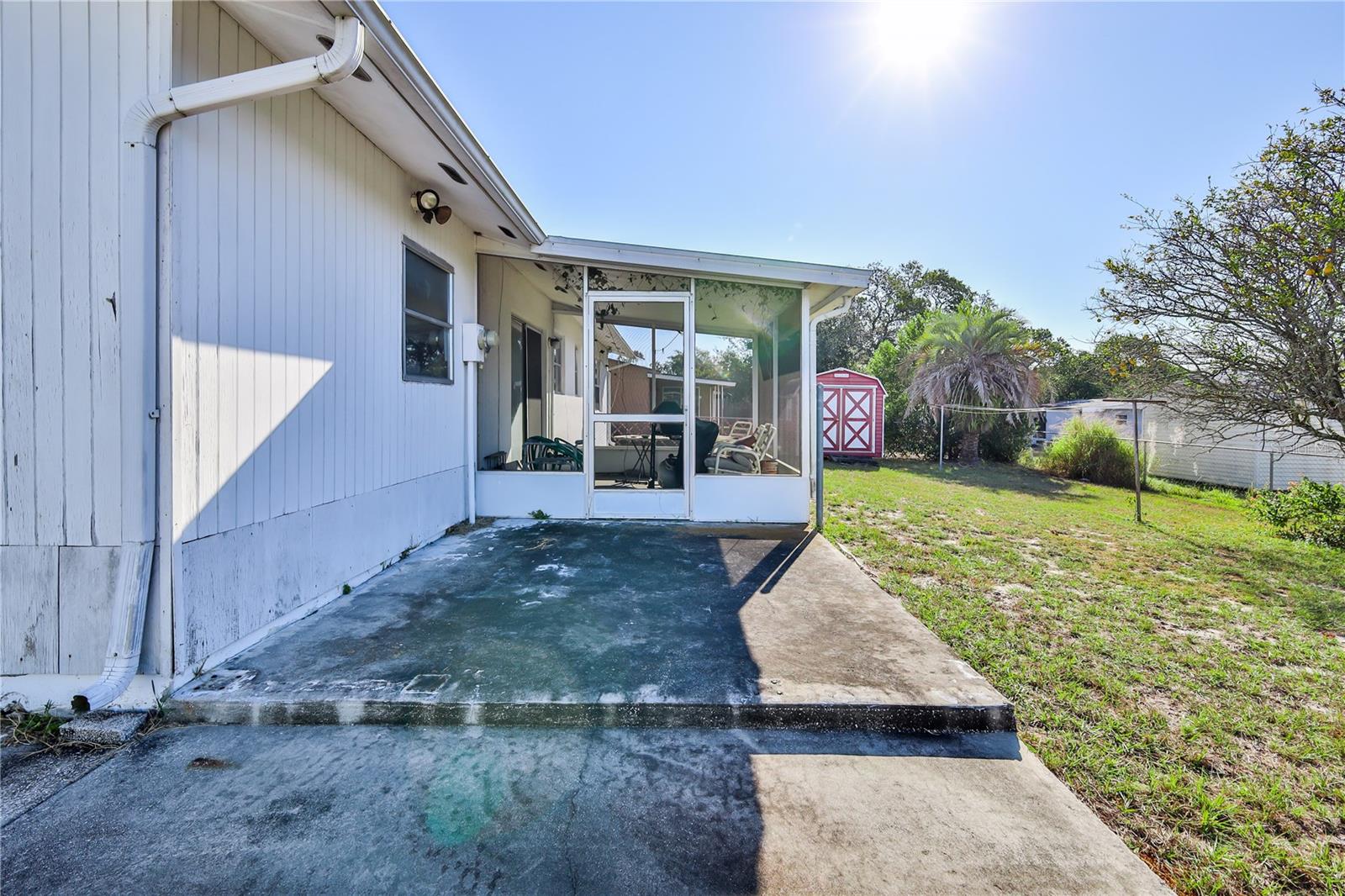 Image 27 of 35 For 6352 Spring Hill Drive