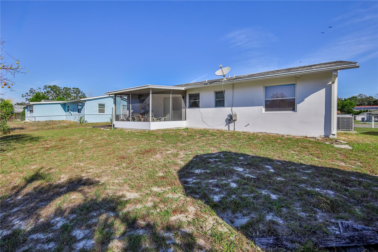 Image 28 of 35 For 6352 Spring Hill Drive