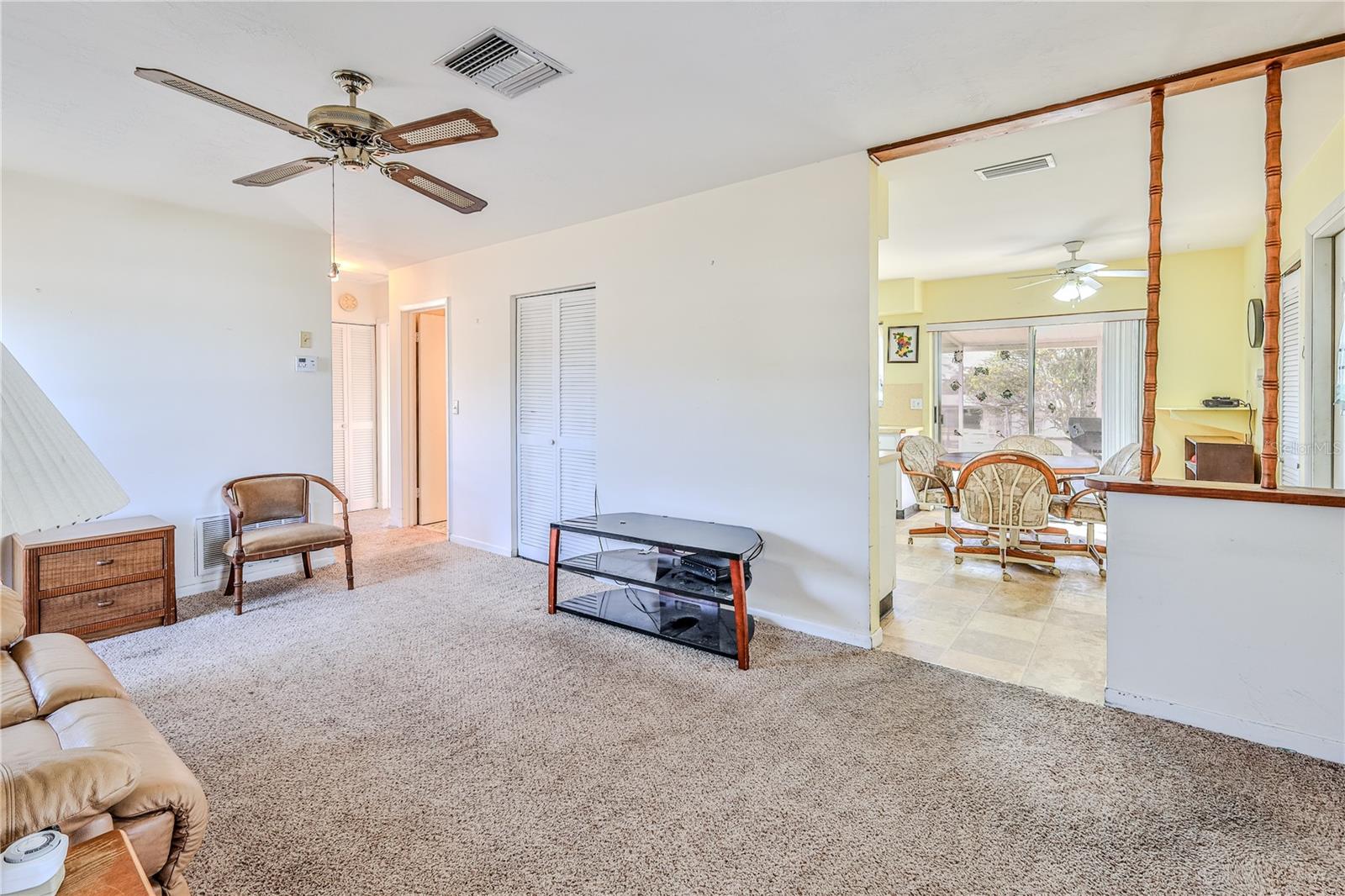 Image 9 of 35 For 6352 Spring Hill Drive