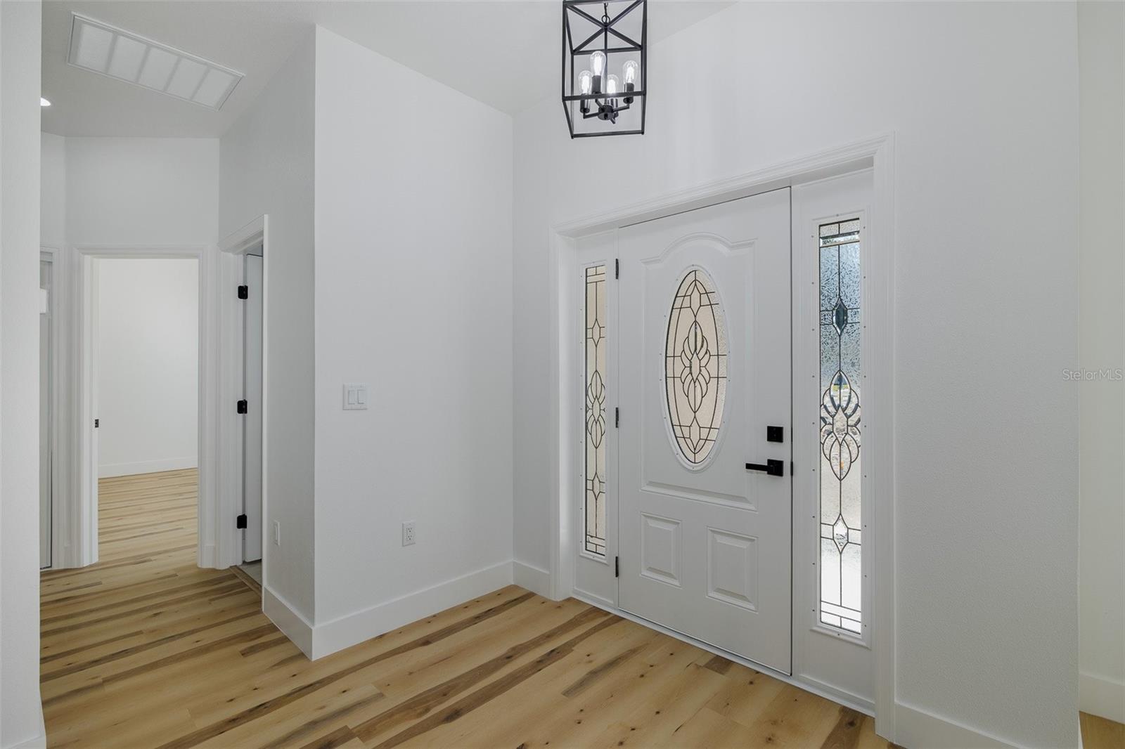 Listing photo id 3 for 11277 Fool Duck Avenue