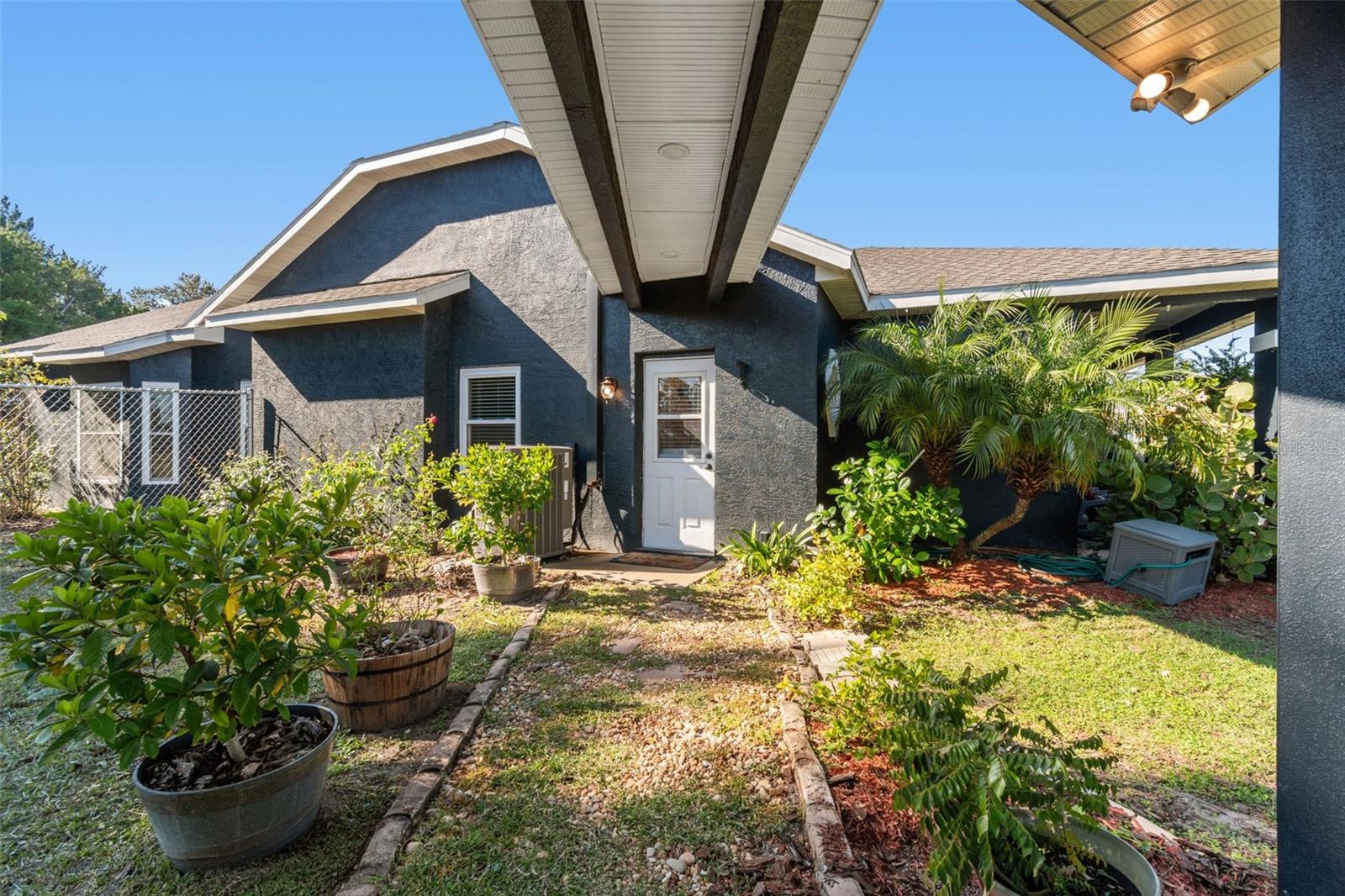 Image 12 of 100 For 14721 Scharber Road