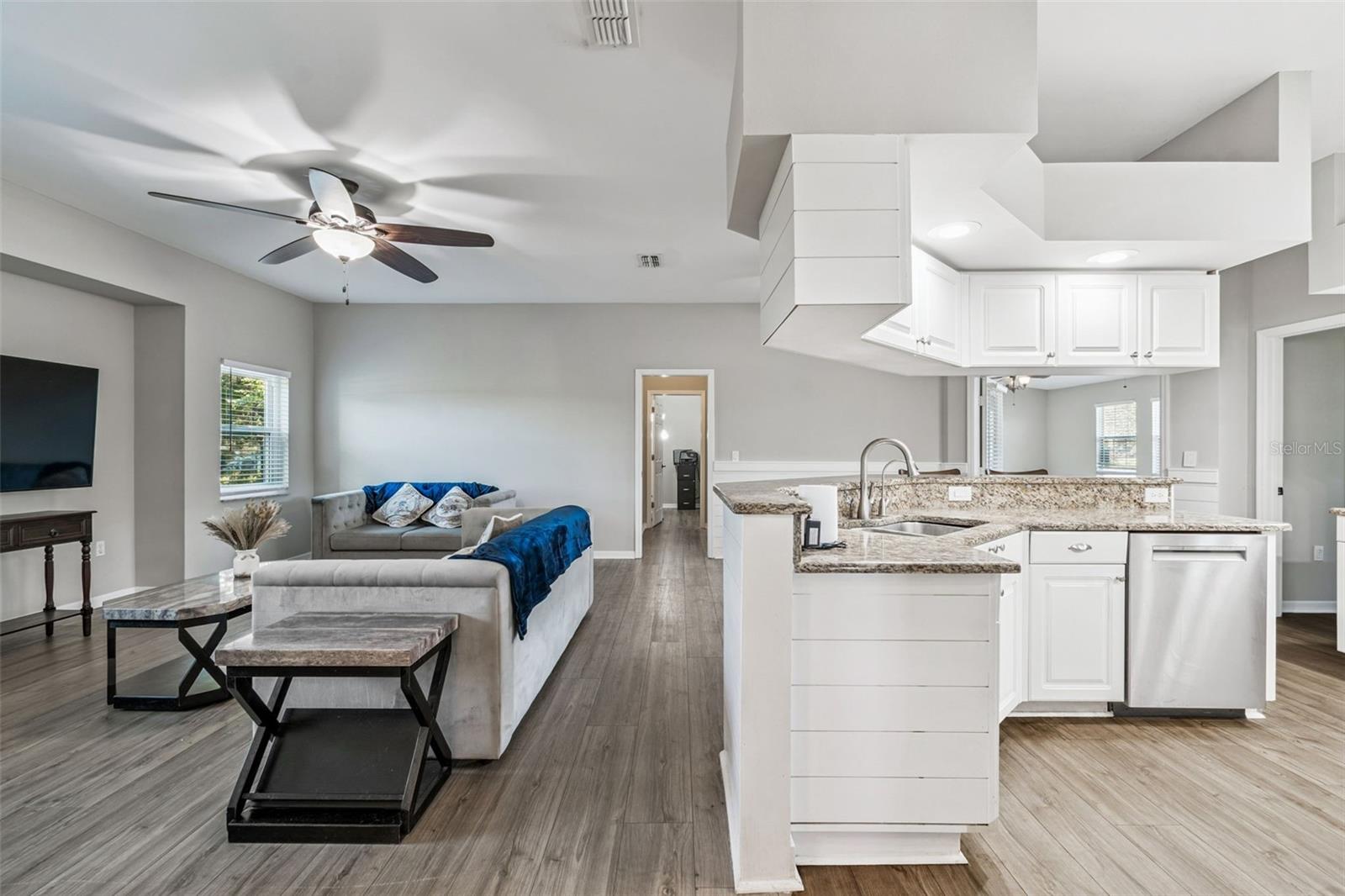 Image 26 of 100 For 14721 Scharber Road