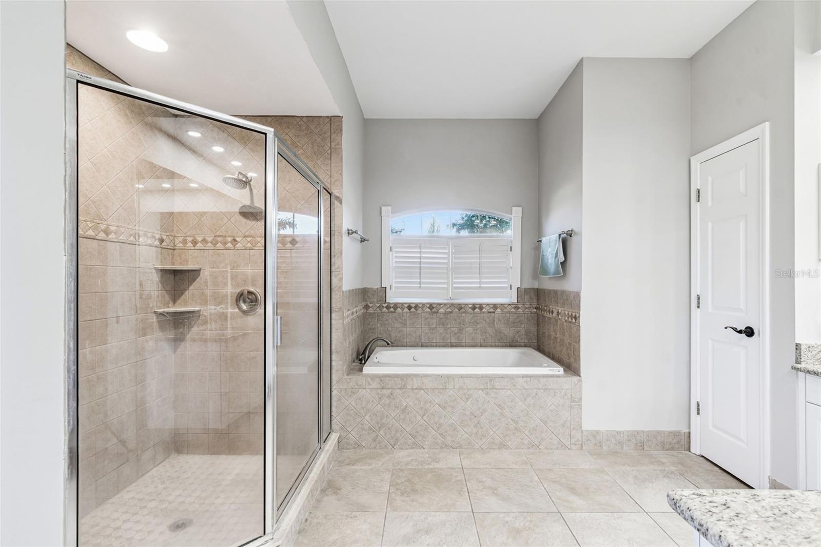 Image 45 of 100 For 14721 Scharber Road