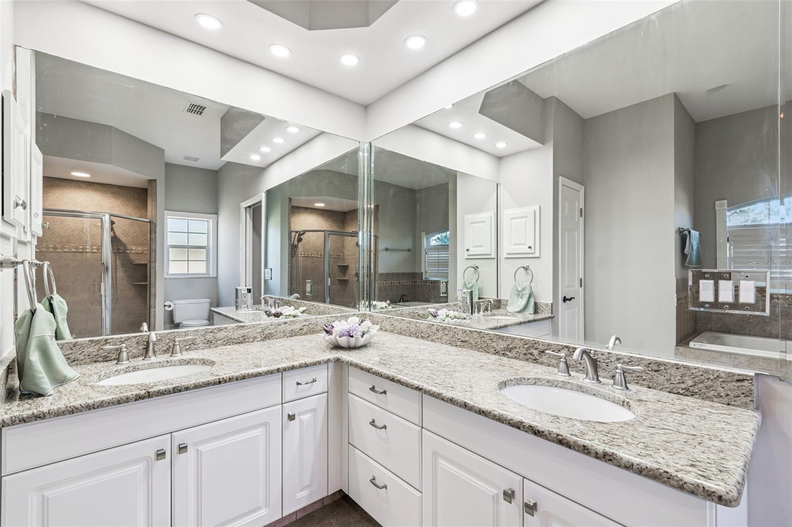 Image 47 of 100 For 14721 Scharber Road