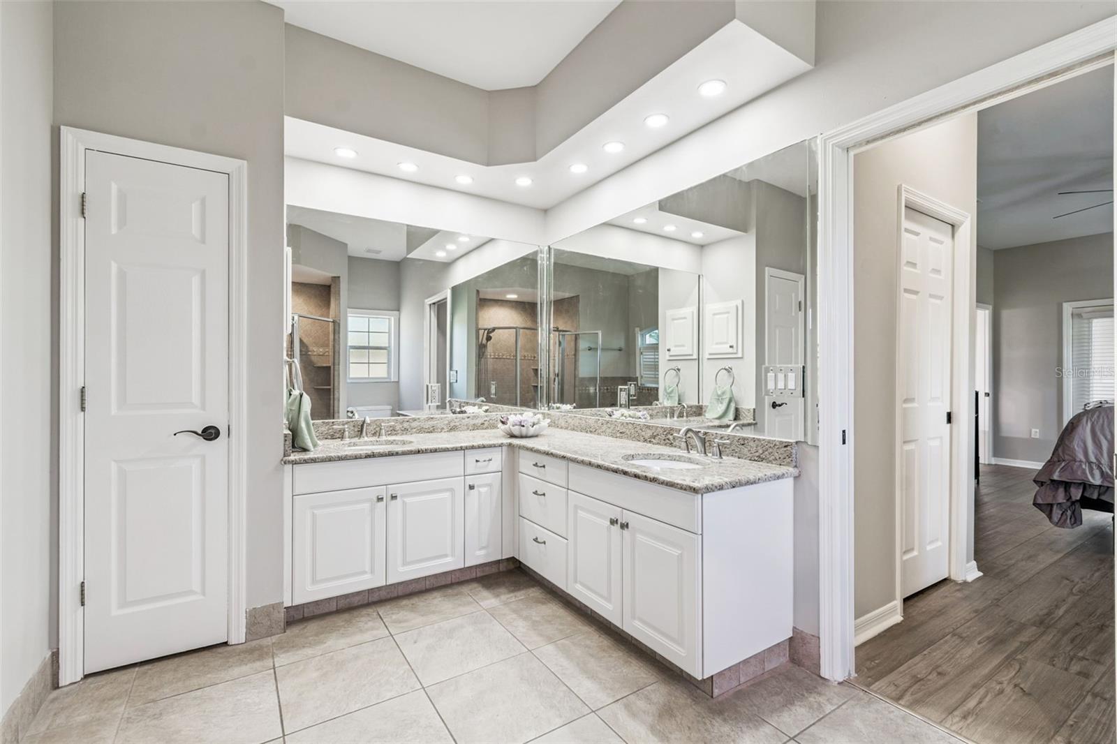 Image 49 of 100 For 14721 Scharber Road