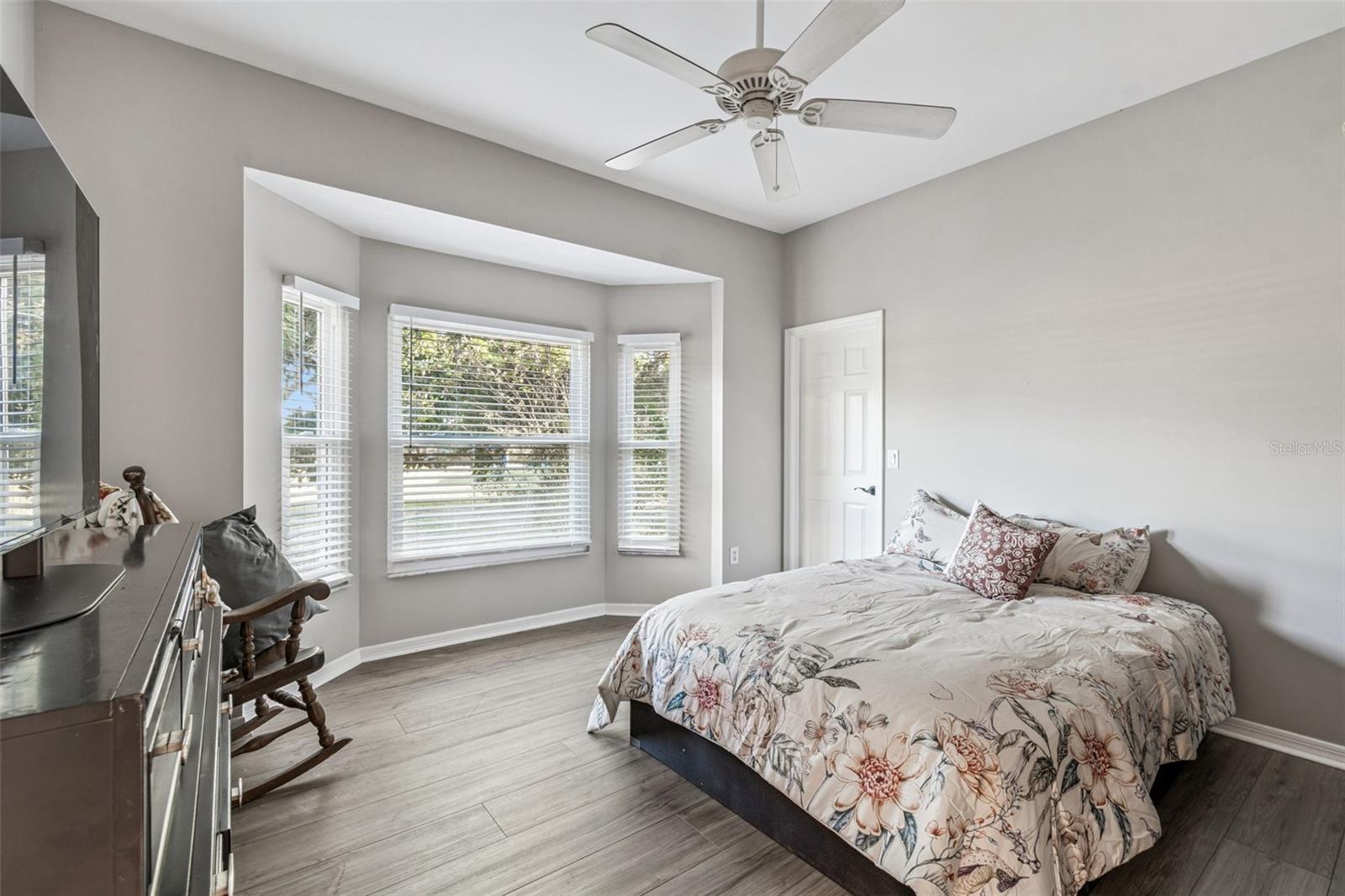 Image 53 of 100 For 14721 Scharber Road