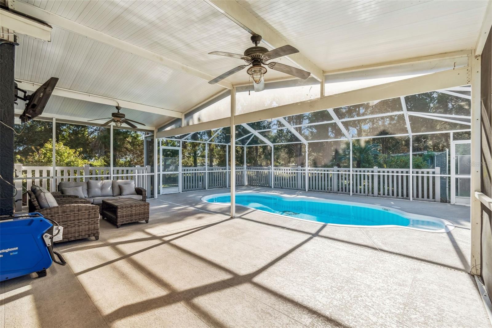 Image 87 of 100 For 14721 Scharber Road