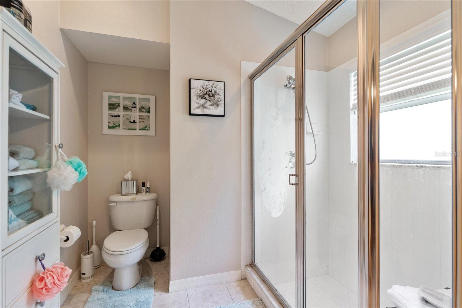 Image 7 of 45 For 371 Quane Avenue