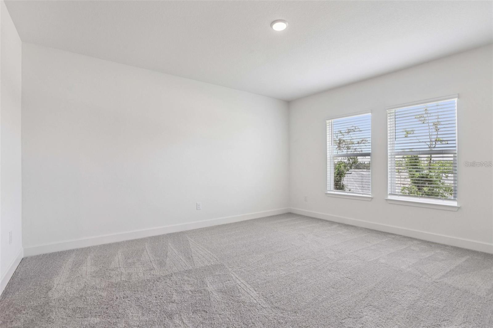 Image 25 of 46 For 13112 Siam Drive