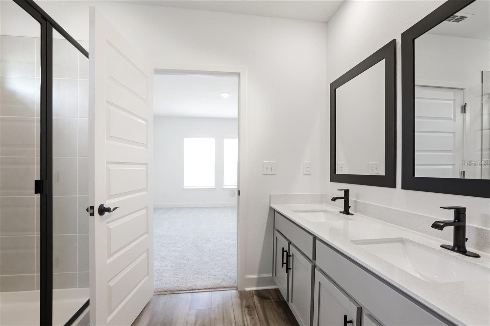 Image 30 of 46 For 13112 Siam Drive