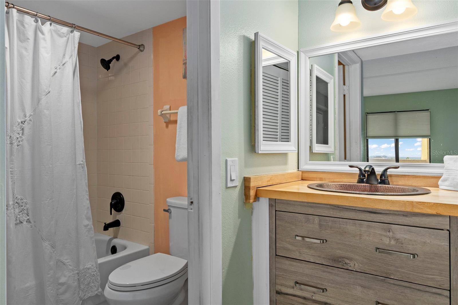 Image 19 of 55 For 5915 Sea Ranch Drive 408