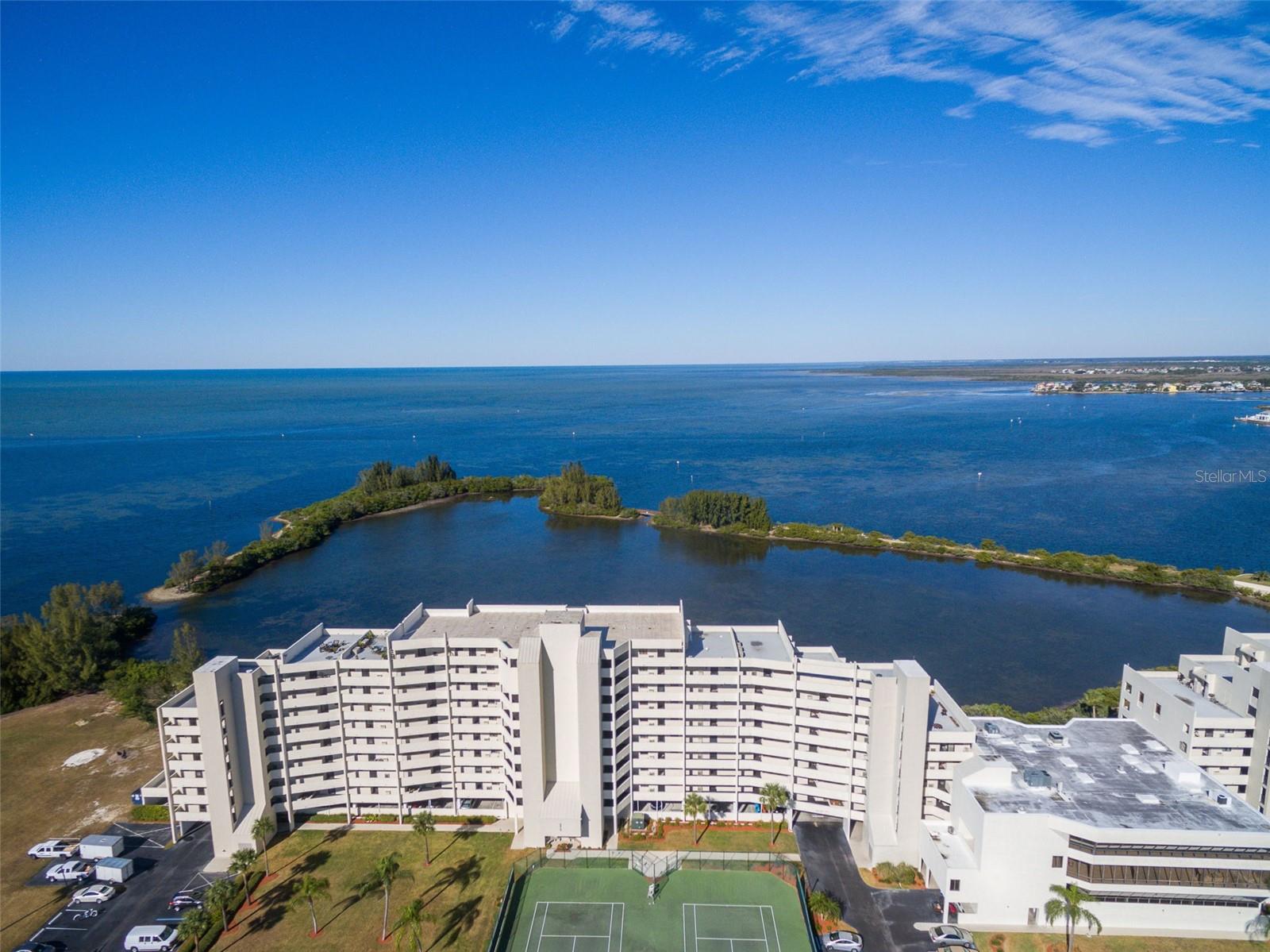 Image 26 of 55 For 5915 Sea Ranch Drive 408