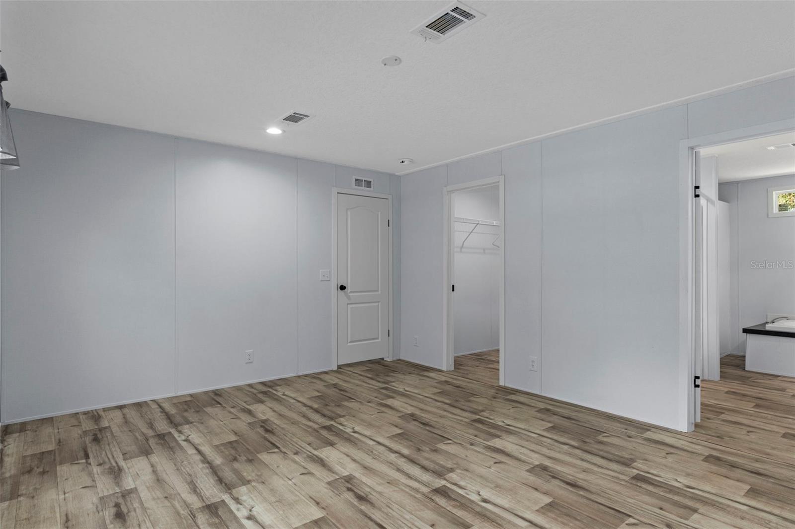 Image 26 of 49 For 3434 Aberdeen Terrace