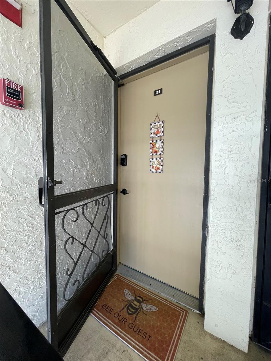 Image 2 of 46 For 112 Palmetto Court 112