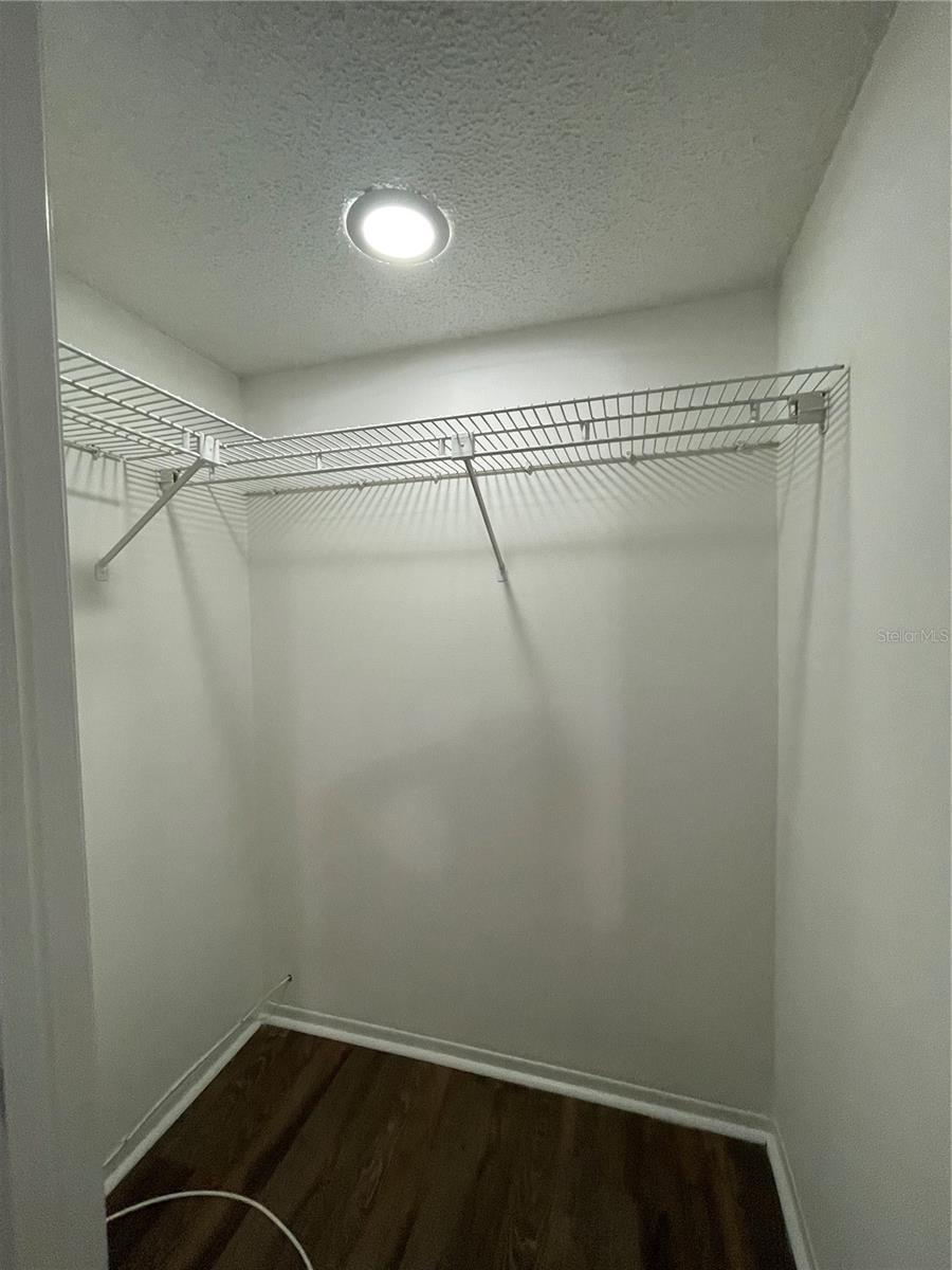 Image 22 of 46 For 112 Palmetto Court 112