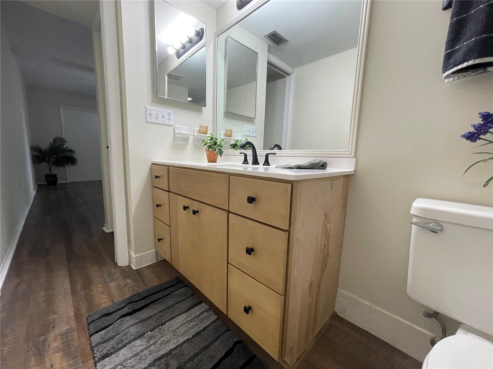 Image 25 of 46 For 112 Palmetto Court 112